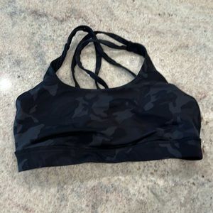 Lululemon sports bra